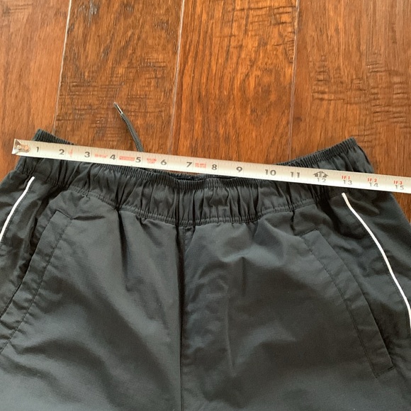 BAUER HOCKEY PANTS - ADULT SMALL - Picture 9 of 11